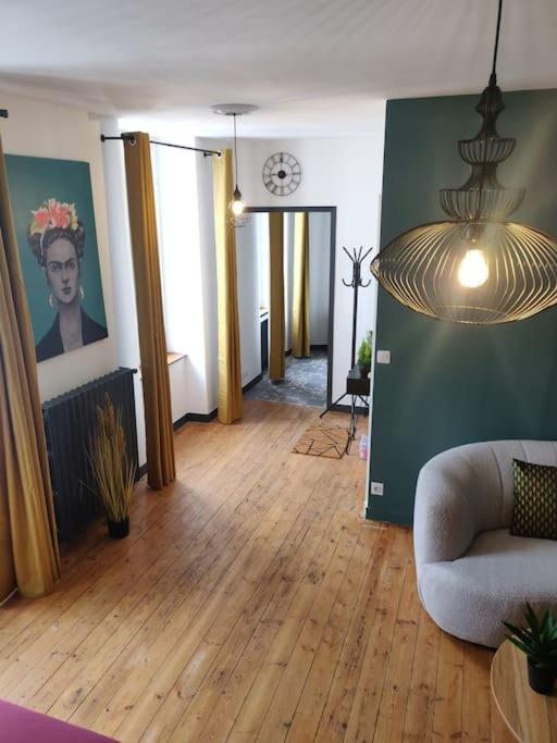Apartment De Et D'or - Proche Gare - Parking - Jardin *